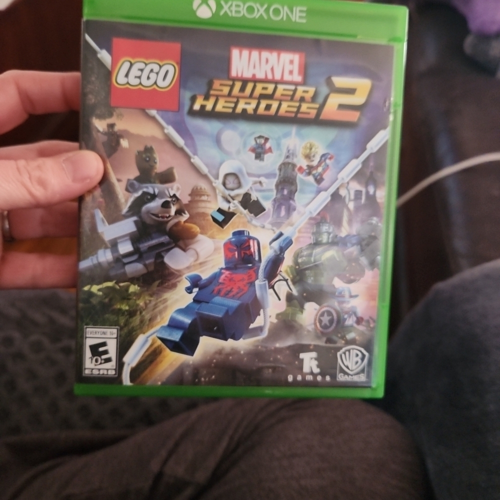 LEGO Marvel Super Heroes 2 Xbox One - Green Case